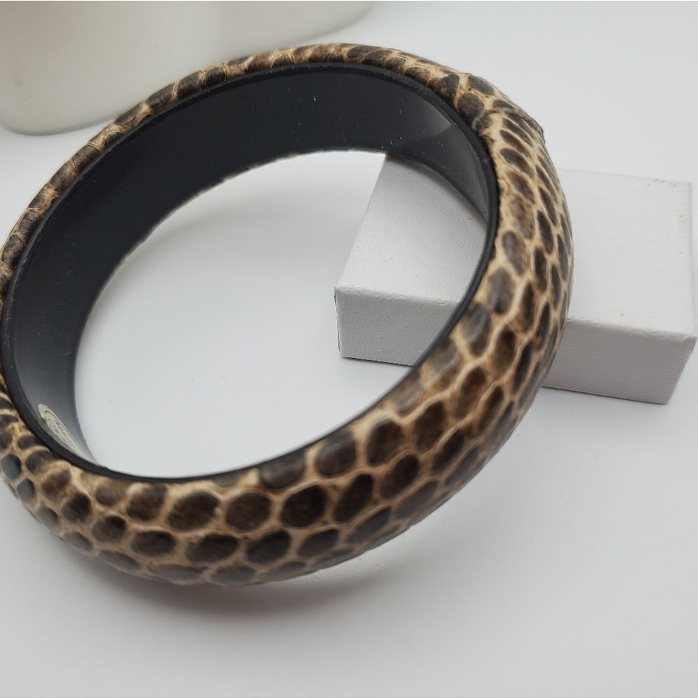 Tortoise shell bricklayerâbraceletâbangleâ - Picture 2 of 2